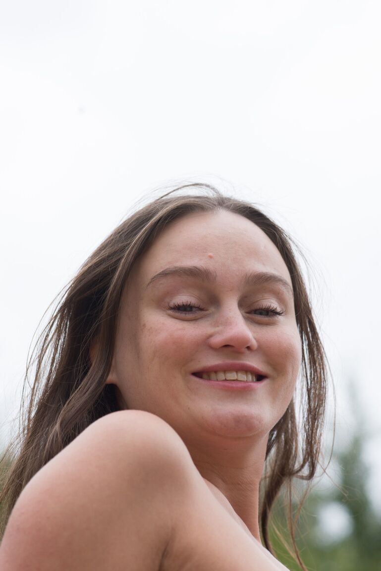 21P Beauté Érotique Alice Koks
