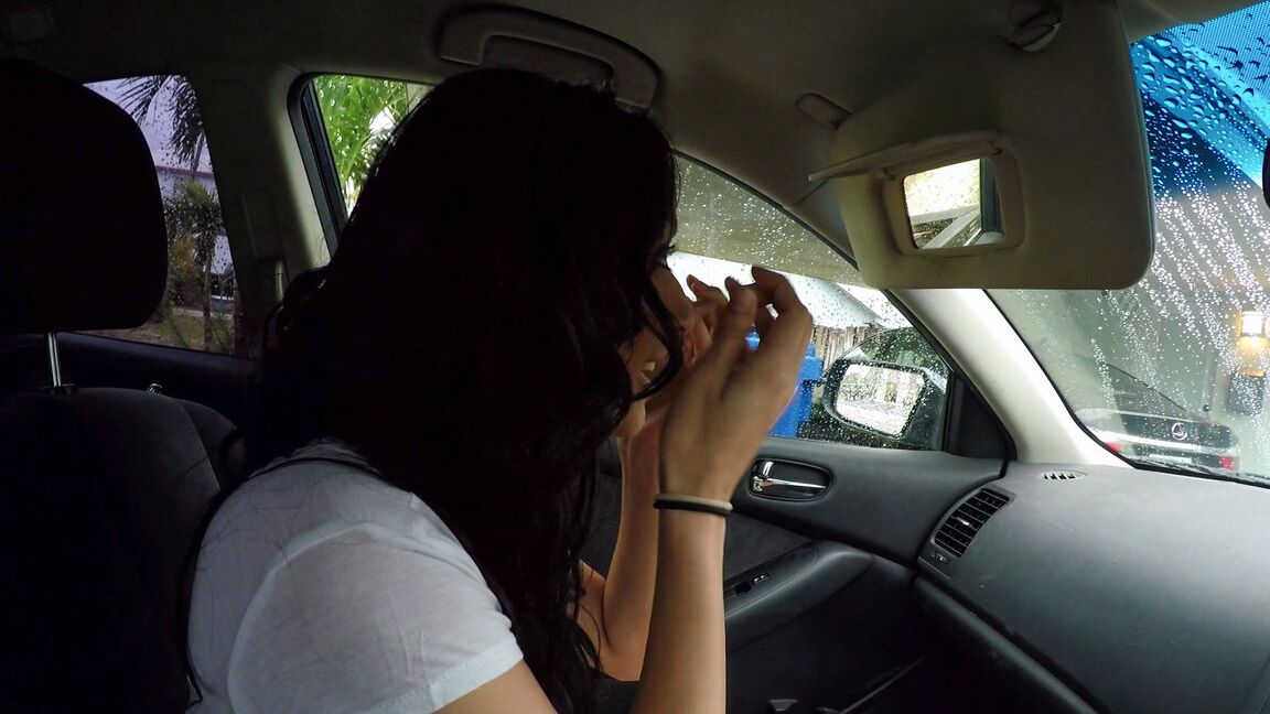 17P Nicki Ortega sucks a dick and gets fucked in a car until getting facialized