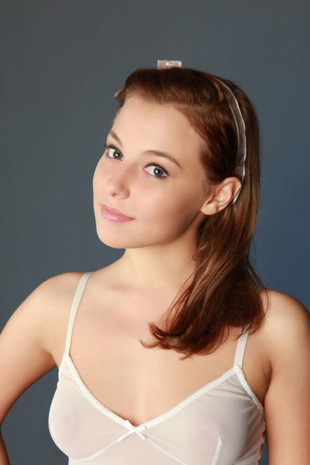 18P Russian solo girl Nikia A gets soaking wet while modelling in the nude