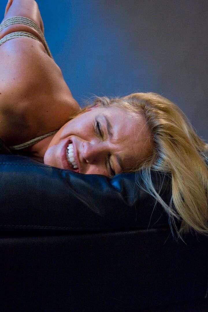 21P Schlagsahne Krissy Lynn, Maitresse Madeline Marlowe