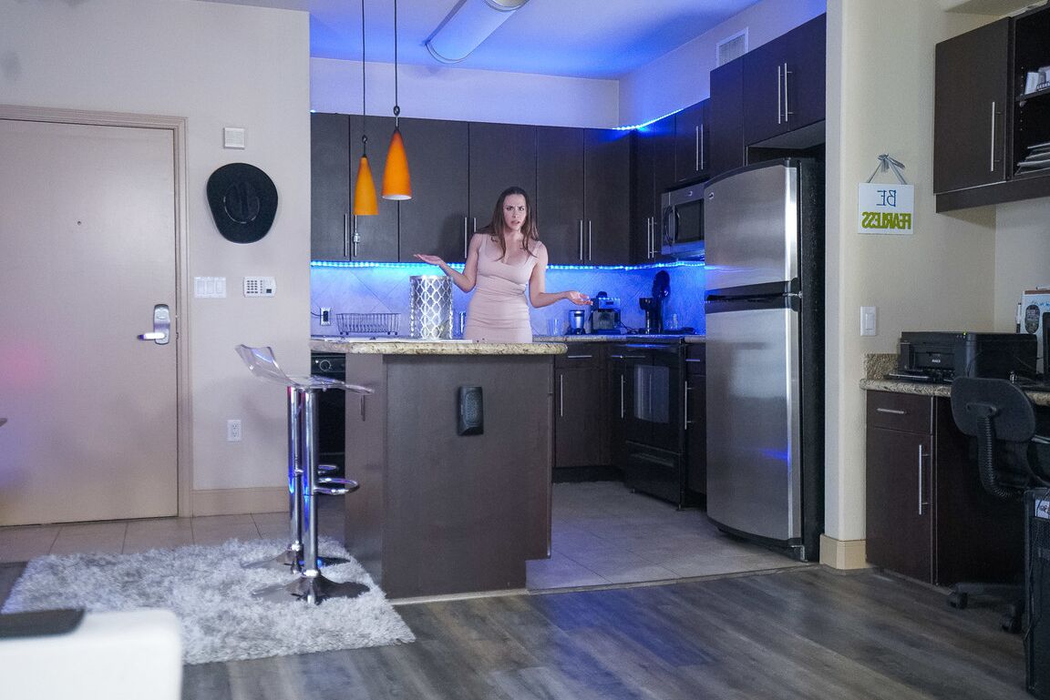 21P Brunette MILF with a big booty Chanel Preston gets fucked in POV