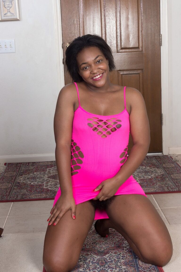 18P Chubby ebony Bobbie Rains shows her juicy booty and black hairy cunt