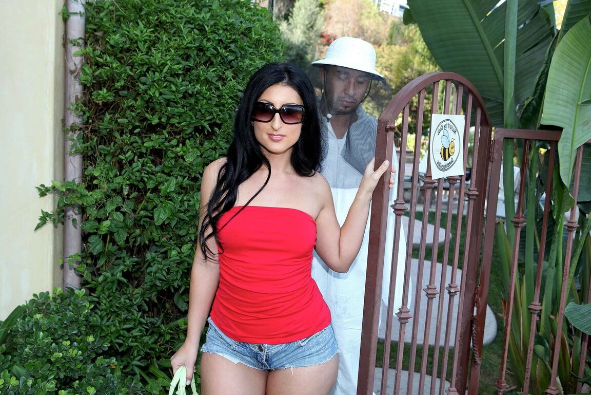 21P Curvy Latina Luscious Lopez spreads legs and takes big white boner in her ass