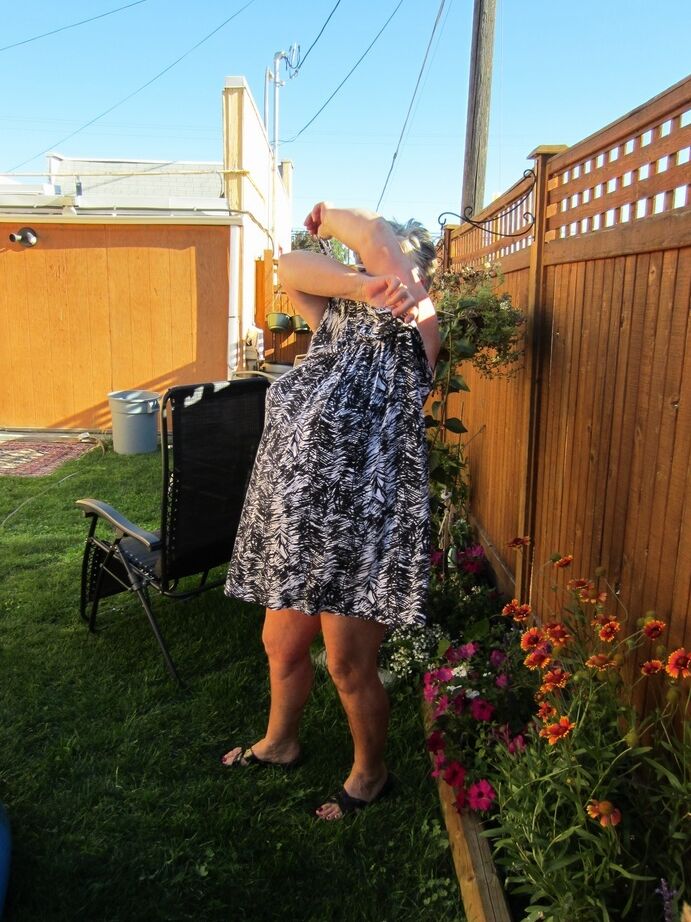 20P Fatty mature granny Girdle Goddess peels to enjoy wading pool skinny dip