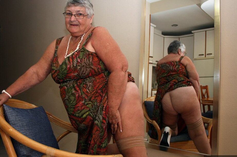 20P Silver haired granny Grandma Libby exposes her obese figure afore a mirror