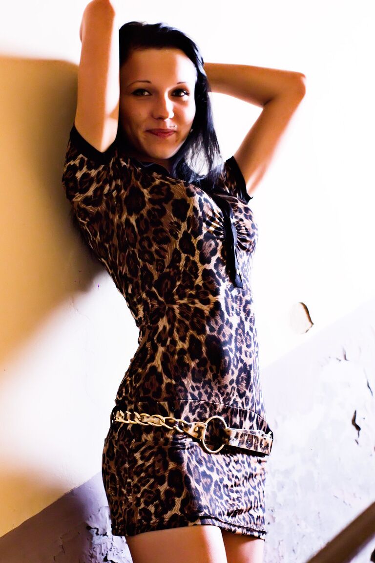 21P The Life Erotic Dana Peach