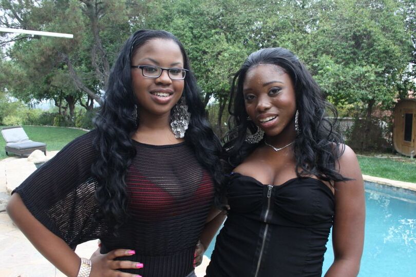 16P Black girls with bubble butts get banged during an all ebony threesome
