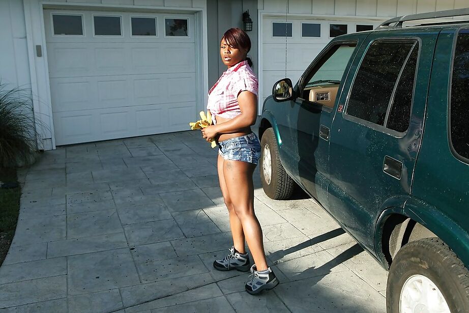 16P La nena de ébano melocotón Jada Fire con grandes melones es follando duro