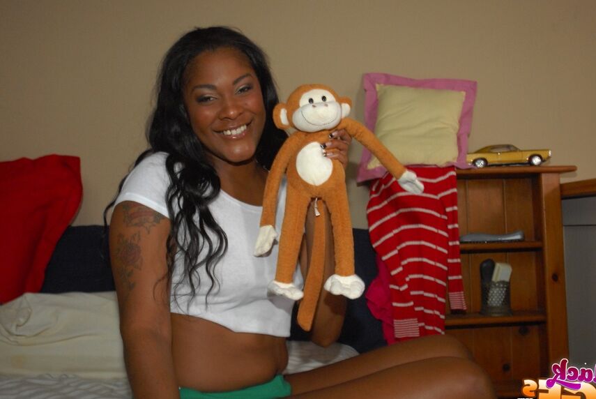 16P Black gf Natalie strips for her guy and opens up for vaginal POV penetration