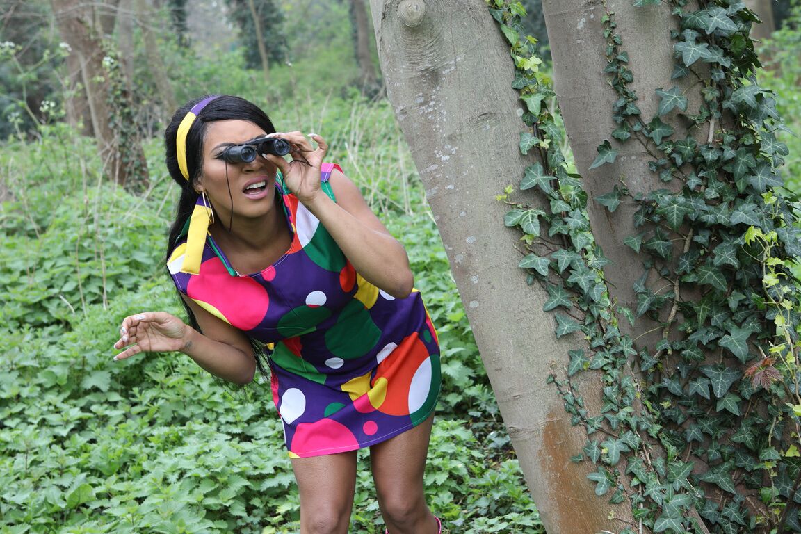 21P Kiki Minaj, une ébène sexy, se fait défoncer le trou du cul par de la viande blanche