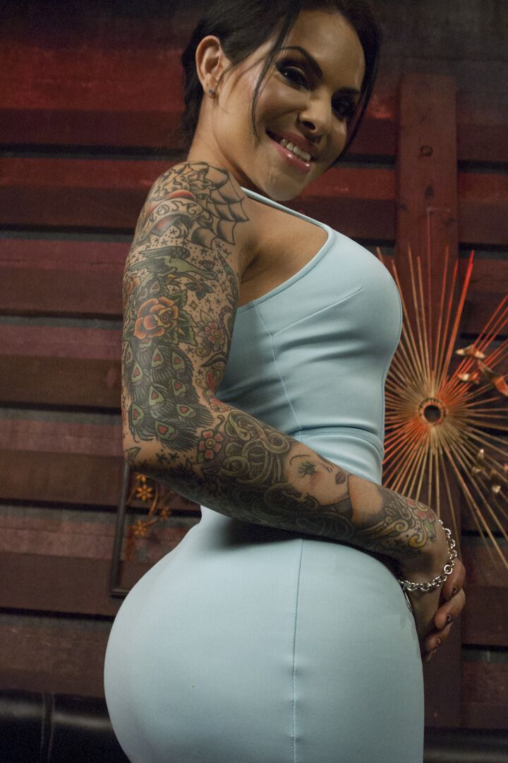 21P TS Caçadores de Buceta Amarna Miller, TS Foxxy