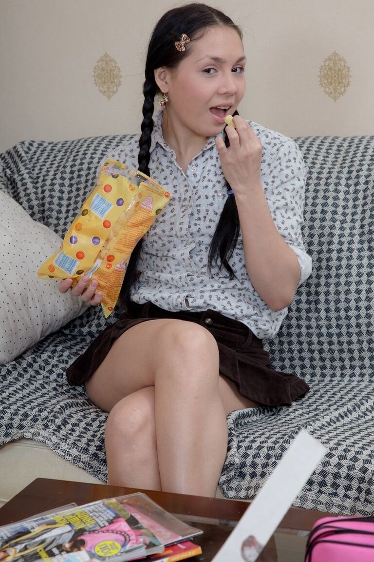 21P Pigtailed coed Kerti gets a deep hardcore pounding & takes a facial