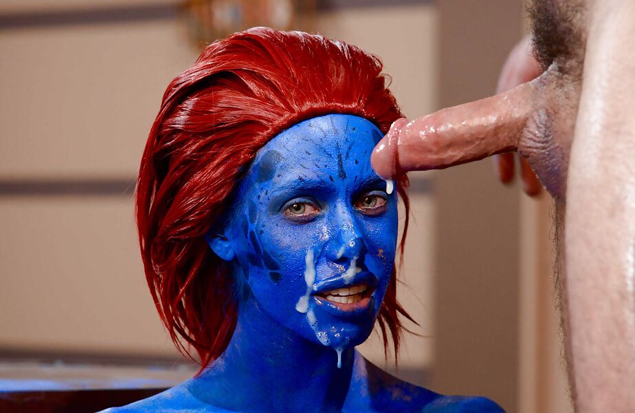 16P Ruiva cosplay pornstar Nicole Aniston dando paus grandes bj em MMF 3some