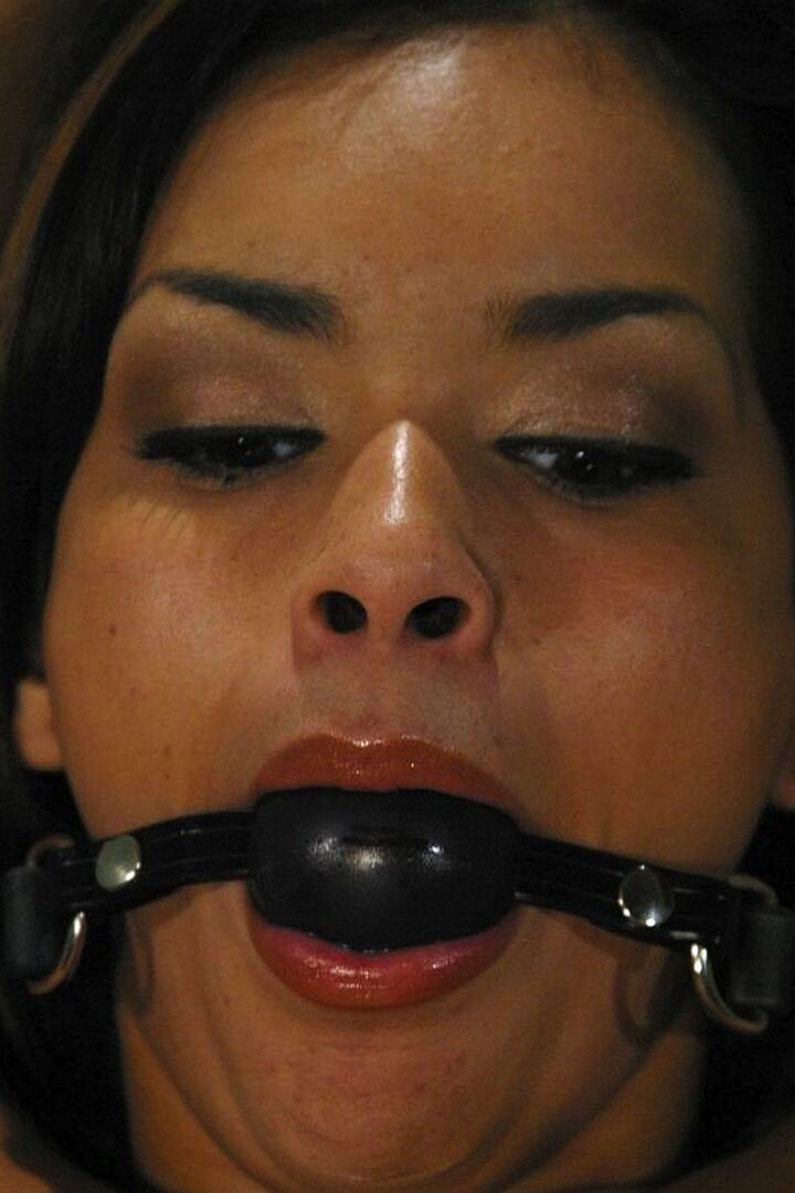 21P Fodido e Amarrado Ben English, Daisy Marie