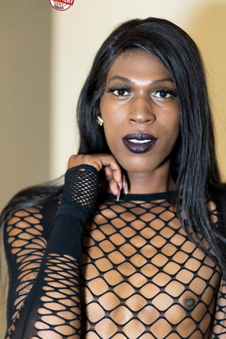 16P Negro TGirls Tilley