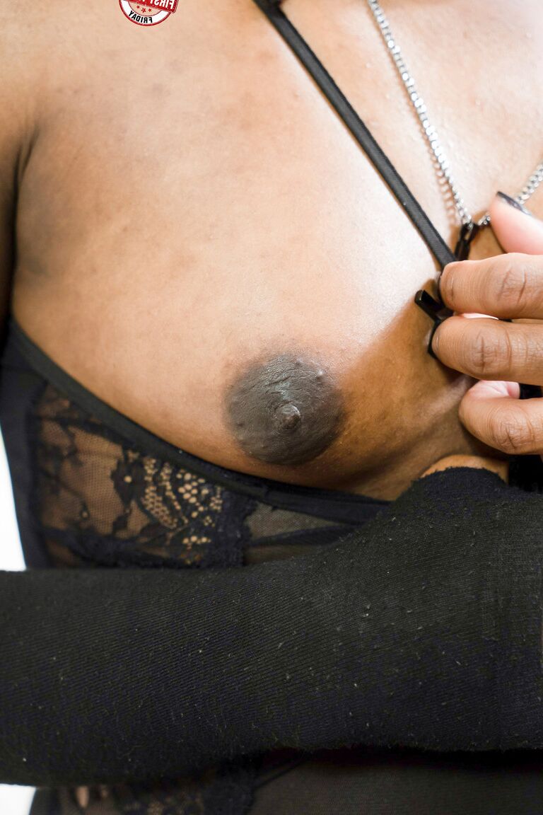 16P Negro TGirls Eden Complexxx