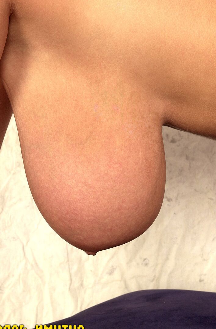 21P A pornstar madura Autumn Jade brinca com seus peitos gigantes