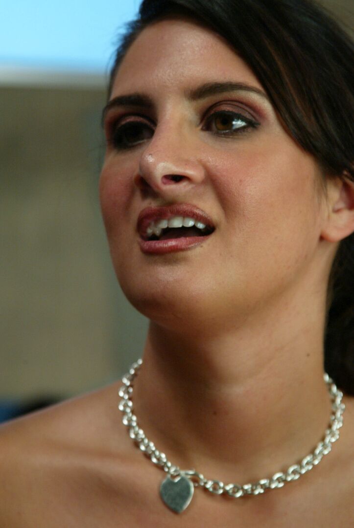 21P Fucking Machines Ava Ramon