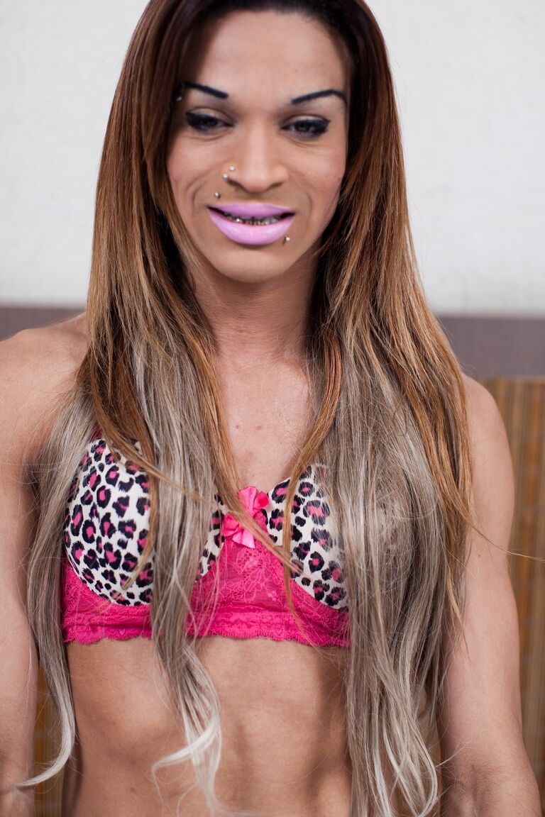21P Tranny with small tits Avila pulls out her dong and jerks it off