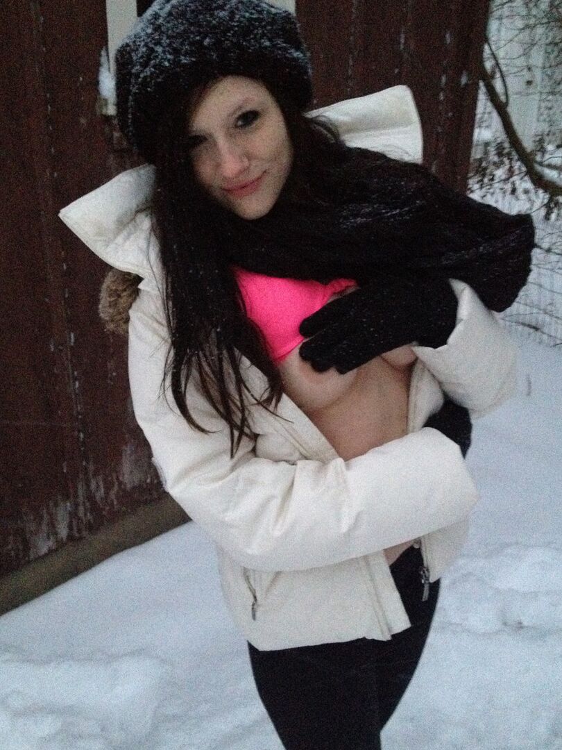 12P Amateur Freckles in yoga pants & boots teasing with big tits in the snow