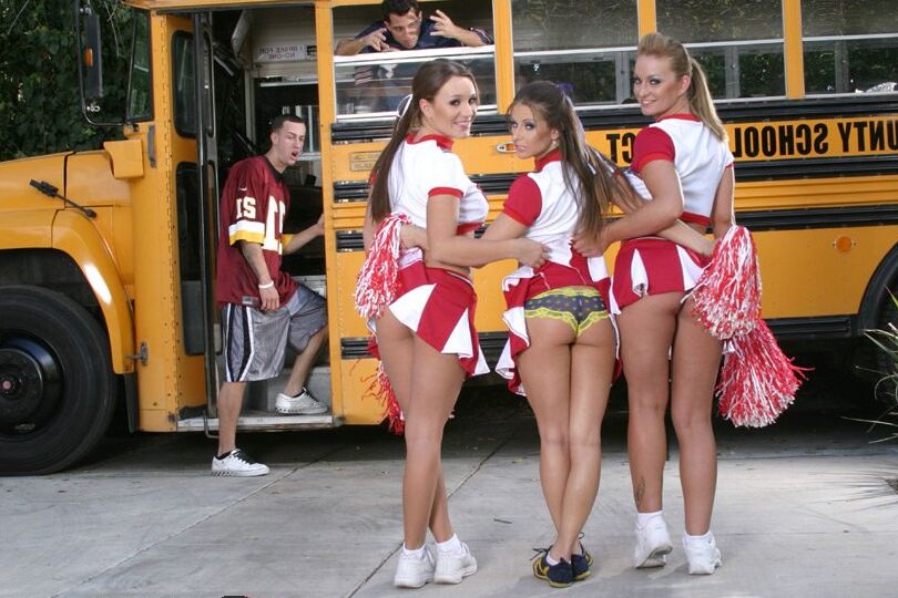 16P Three slutty cheerleaders showing asses upskirt and posing topless