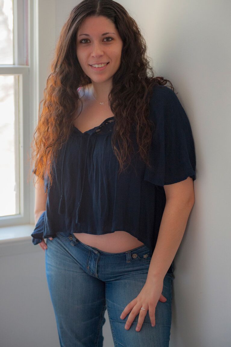 16P Sexy BBW se despe para modelar seus seios grandes e flácidos e sua bunda grande e gostosa