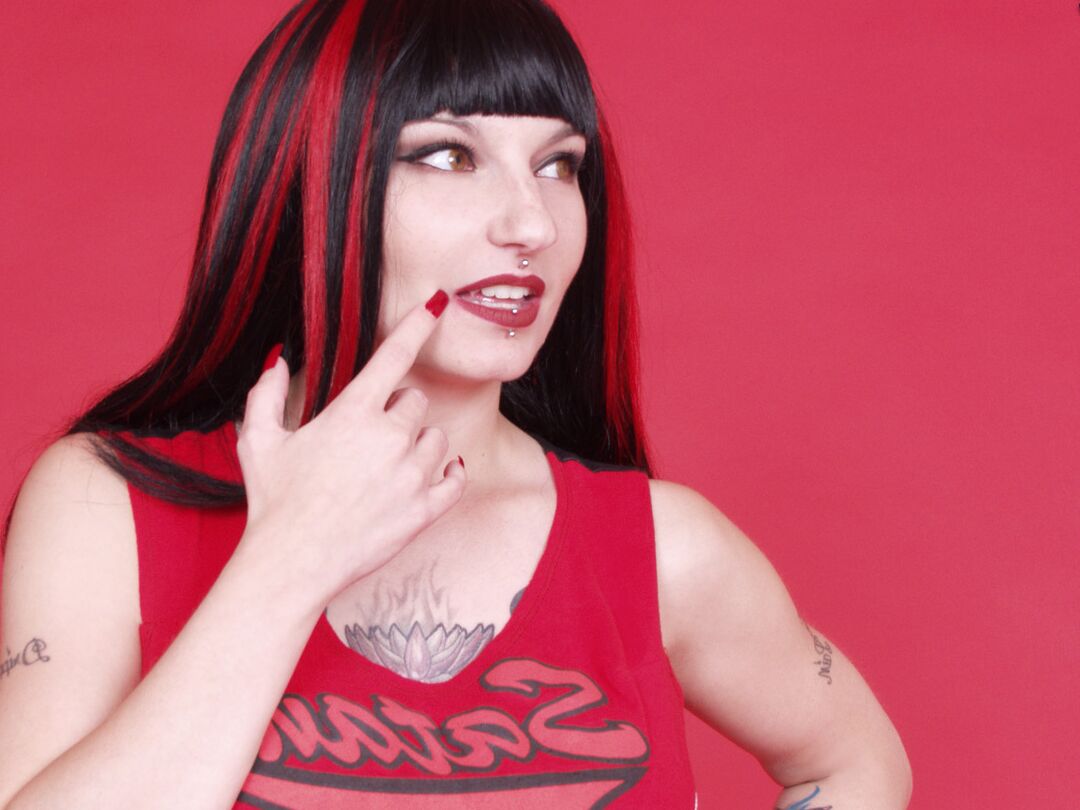 15P Satan cheerleader fucks self with cross