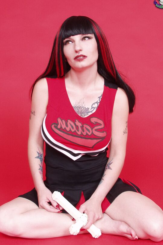 15P Satan cheerleader fucks self with cross