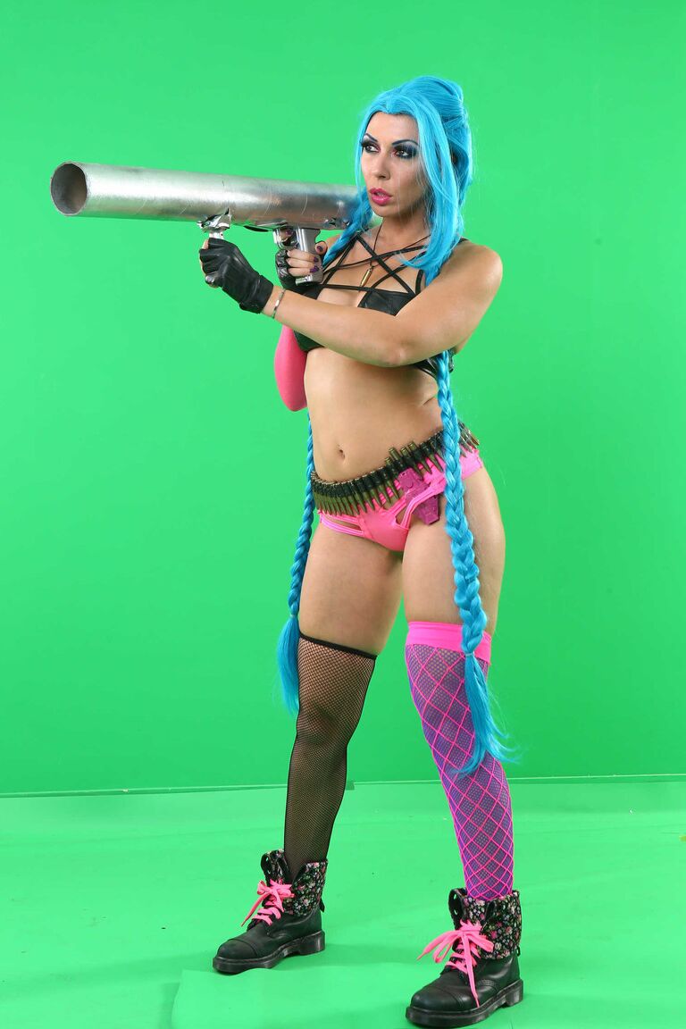 21P Cosplay gostosa Rachel Starr faz topless