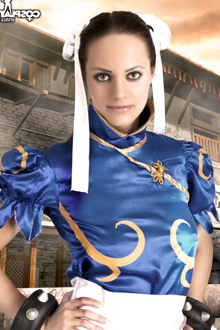 12P Cammy, cosplay nu Chun Li Street Fighter