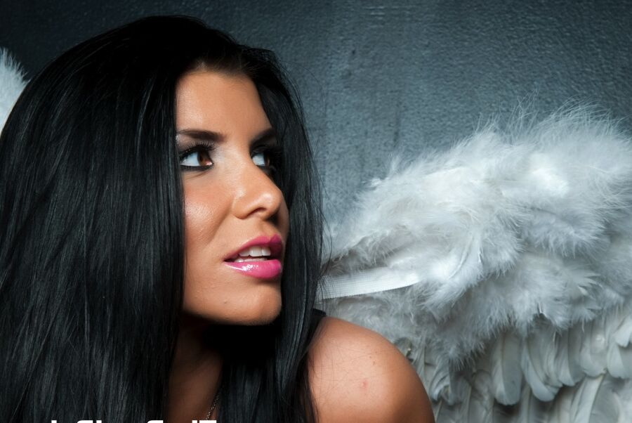 16P Romi Rain Romi o x classificado anjo