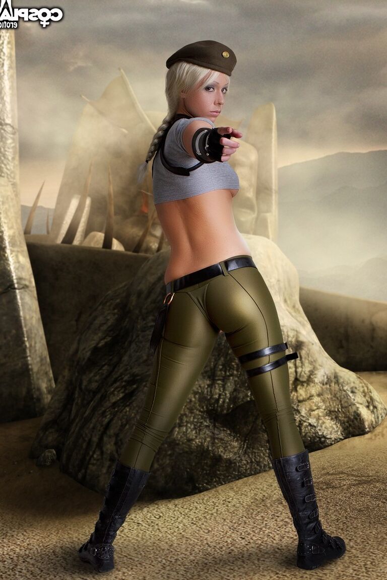 12P Cosplay Erótico Sonya Mortal Kombat cosplay nu