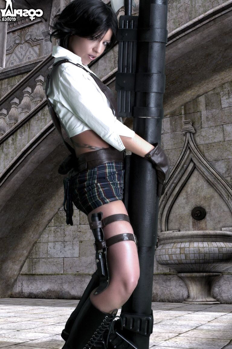 12P Cosplay Erótico Lady Devil May Cry cosplay nu