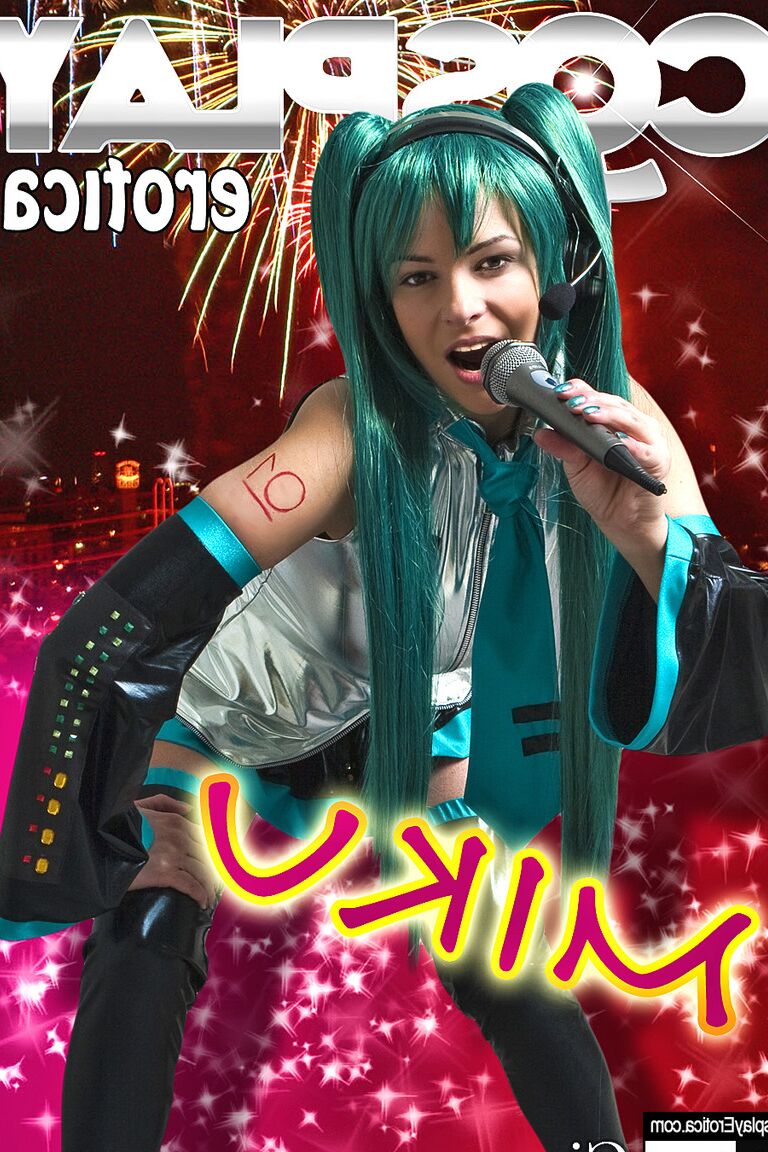 12P Hatsune Miku Vocaloid cosplay nua