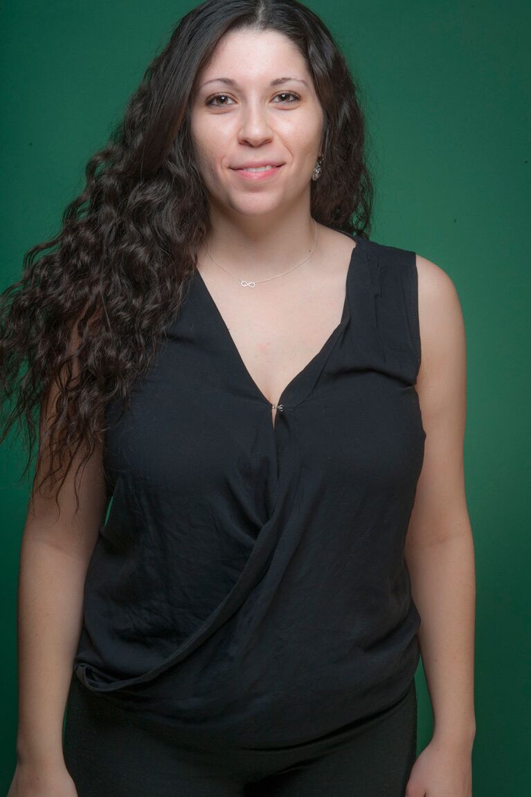 16P Plump first timer Margaret Abello teasingly exposes her big natural tits