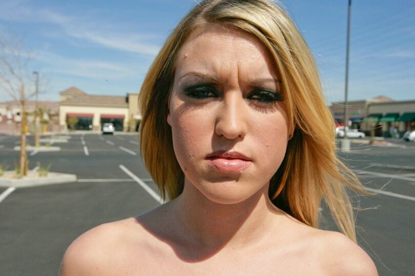 21P Estrellas porno como Big Keiran Lee, Memphis Monroe