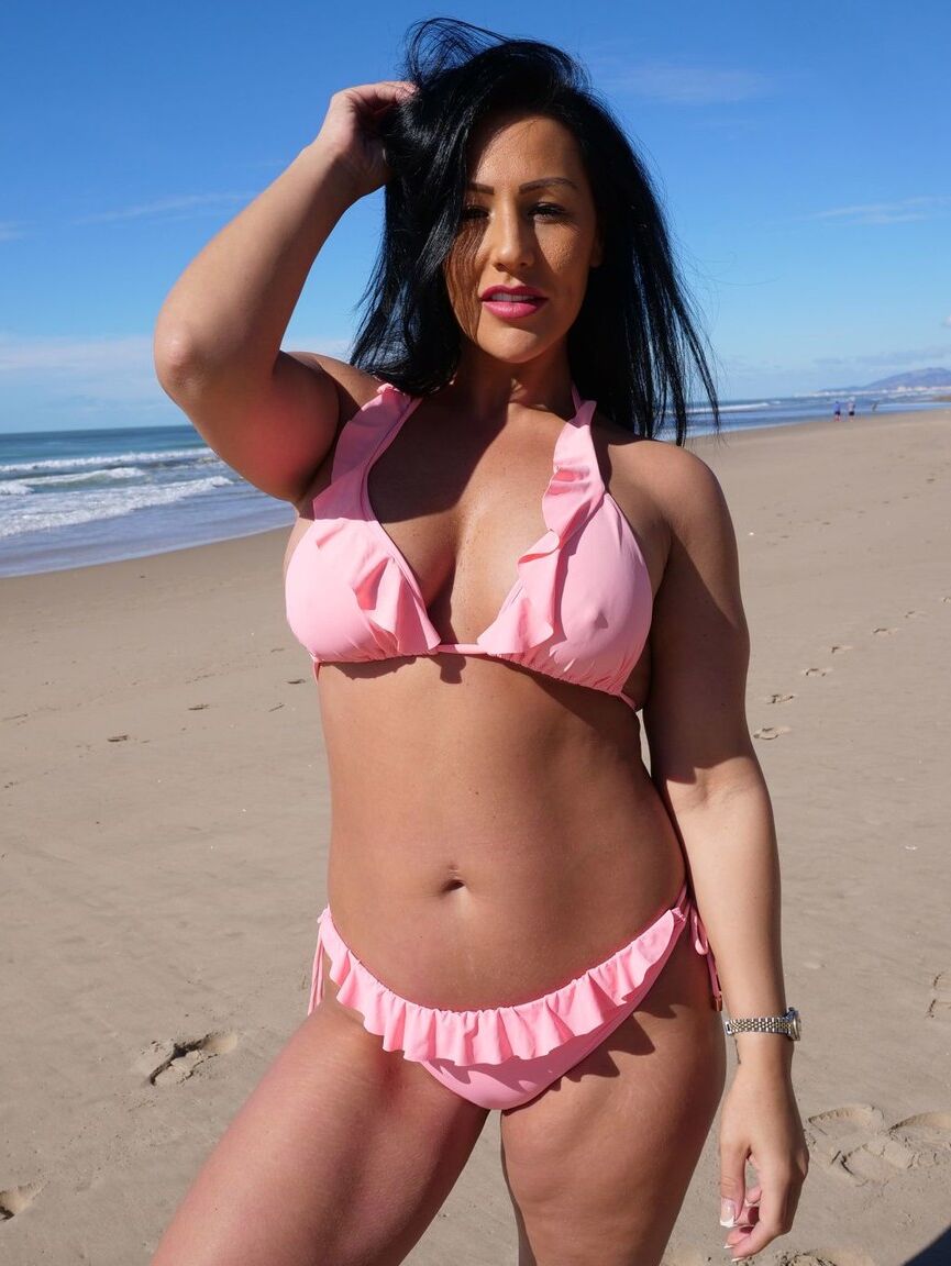 12P Candi is one helluva fine thick girl With hips as wide and an ass as big as