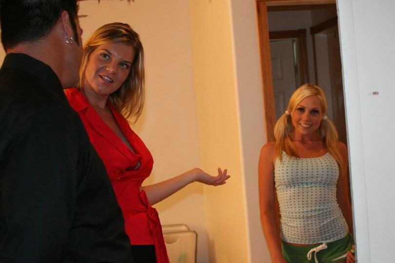 21P Bébé a des seins Shawna Lenee