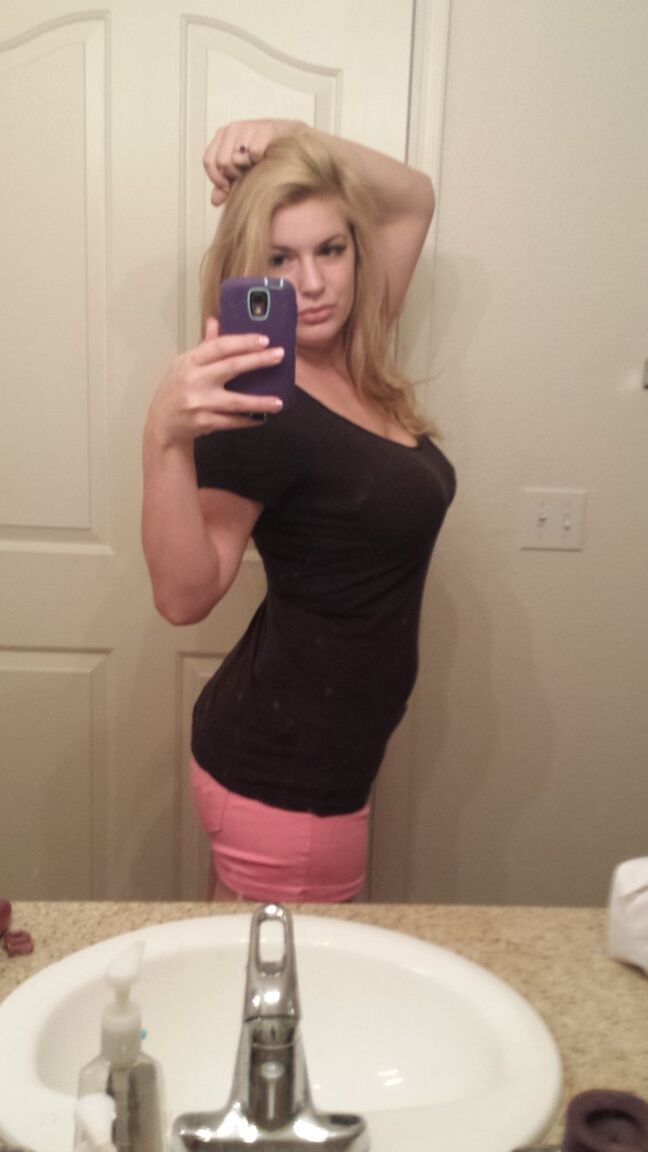 14P Amateur model Danielle Ftv takes non nude selfies in a variety of outfits