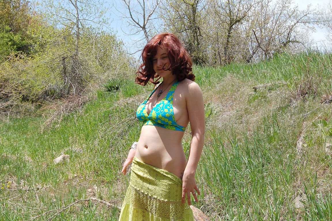 16P Eye Candy Avenue Ireland flashing in the mountains