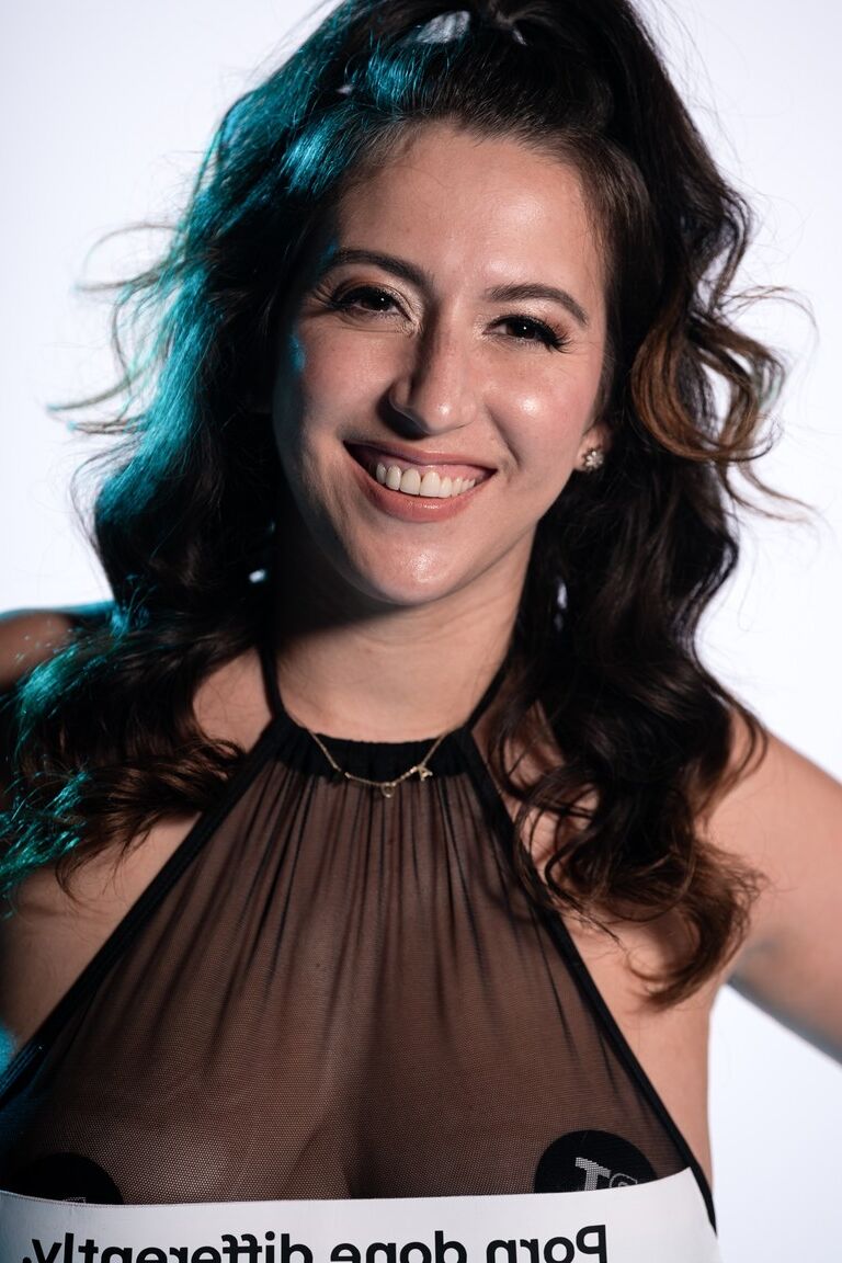 21P Hora adulta April ONeil