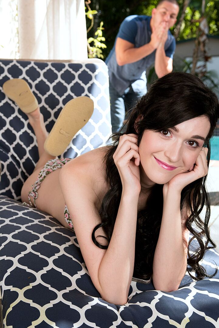 16P Naughty Mag joven se encuentra con viejo