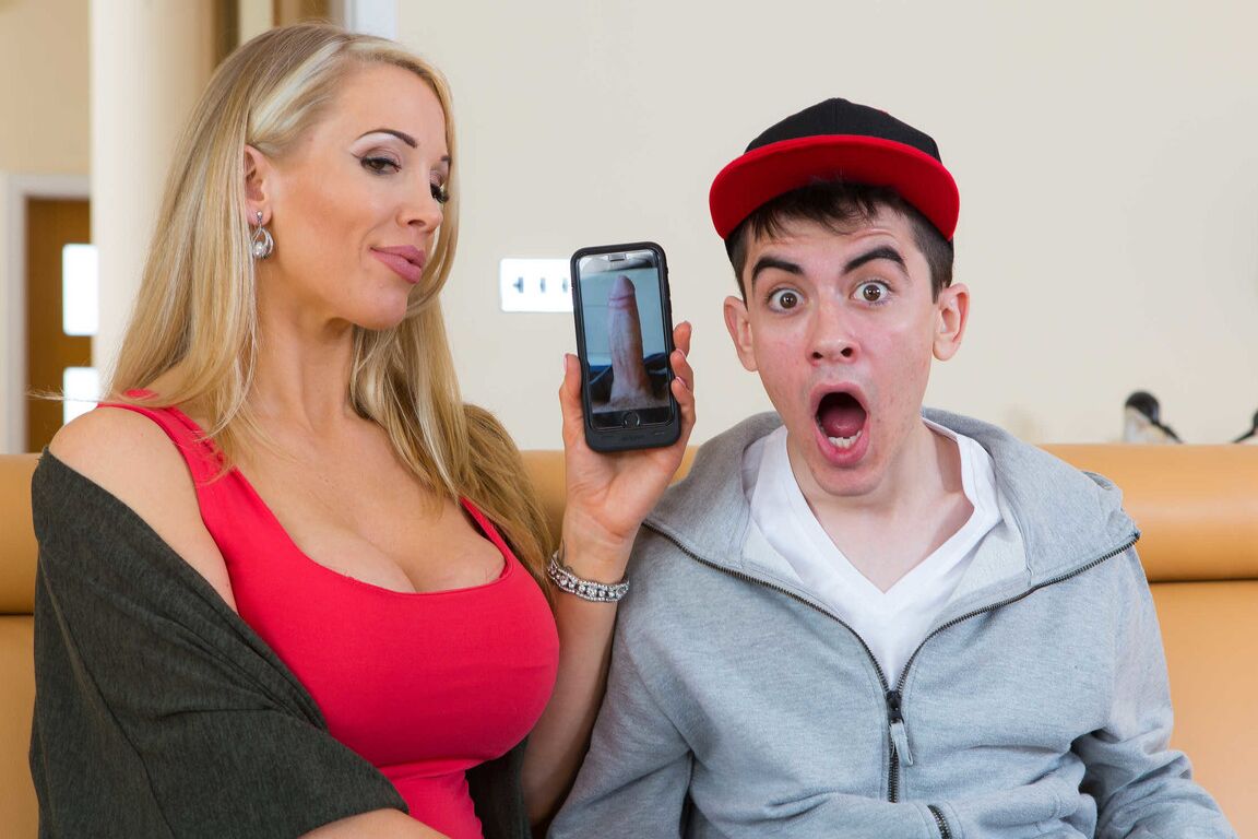 21P Blonde MILF Rebecca More fucks on the couch & gets double penetration