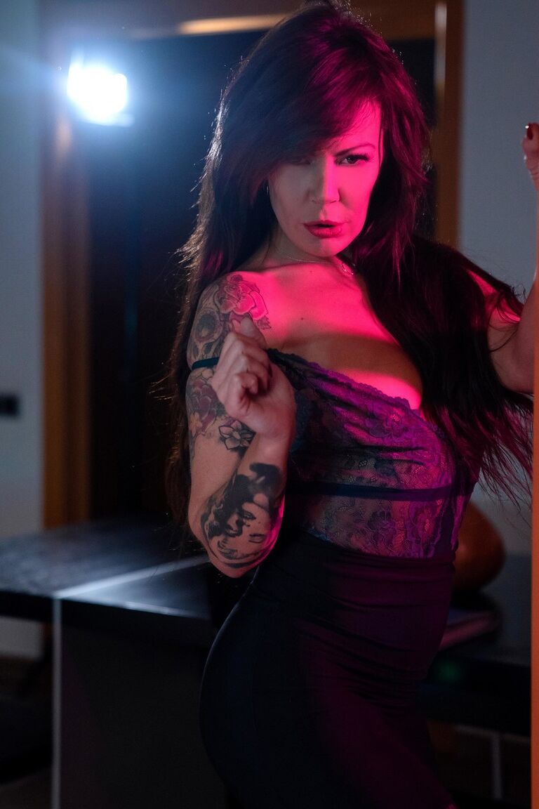 21P Nur Blowjob Sonia Lion