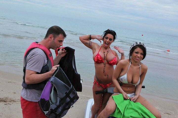 15P Playful hotties Halie James & Kerry Louise have a wild FFM groupsex