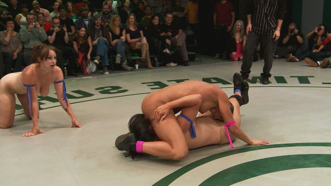 21P Ultimate Surrender Ariel X, Bella Rossi, Bryn Blayne, Penny Barber