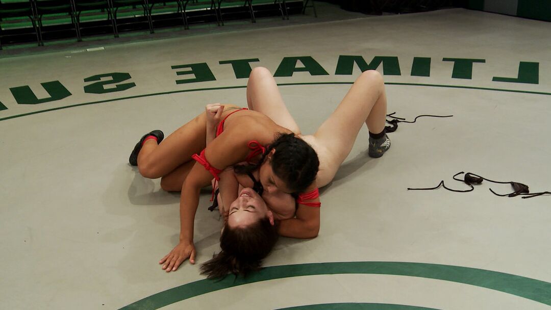 21P Ultimate Surrender Izamar Gutierrez, Sarah Shevon