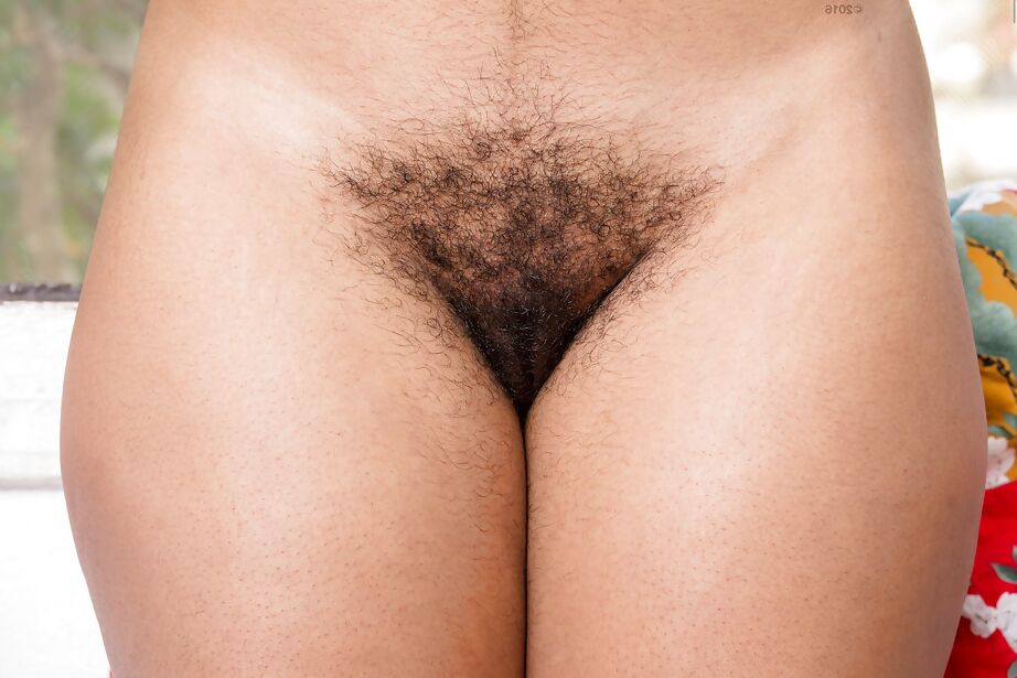 16P Black first timer Whitney unveiling hairy pussy from under denim shorts