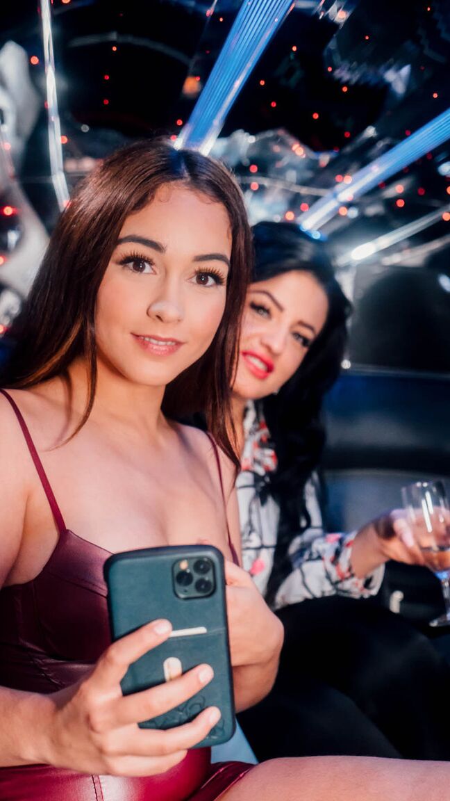 21P Estrelas Privadas Ginebra Bellucci