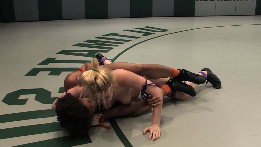 21P Ultimate Surrender Hollie Stevens, Yana Jordan